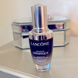 GÉNIFIQUE Youth Concentrate with free Lancome toner